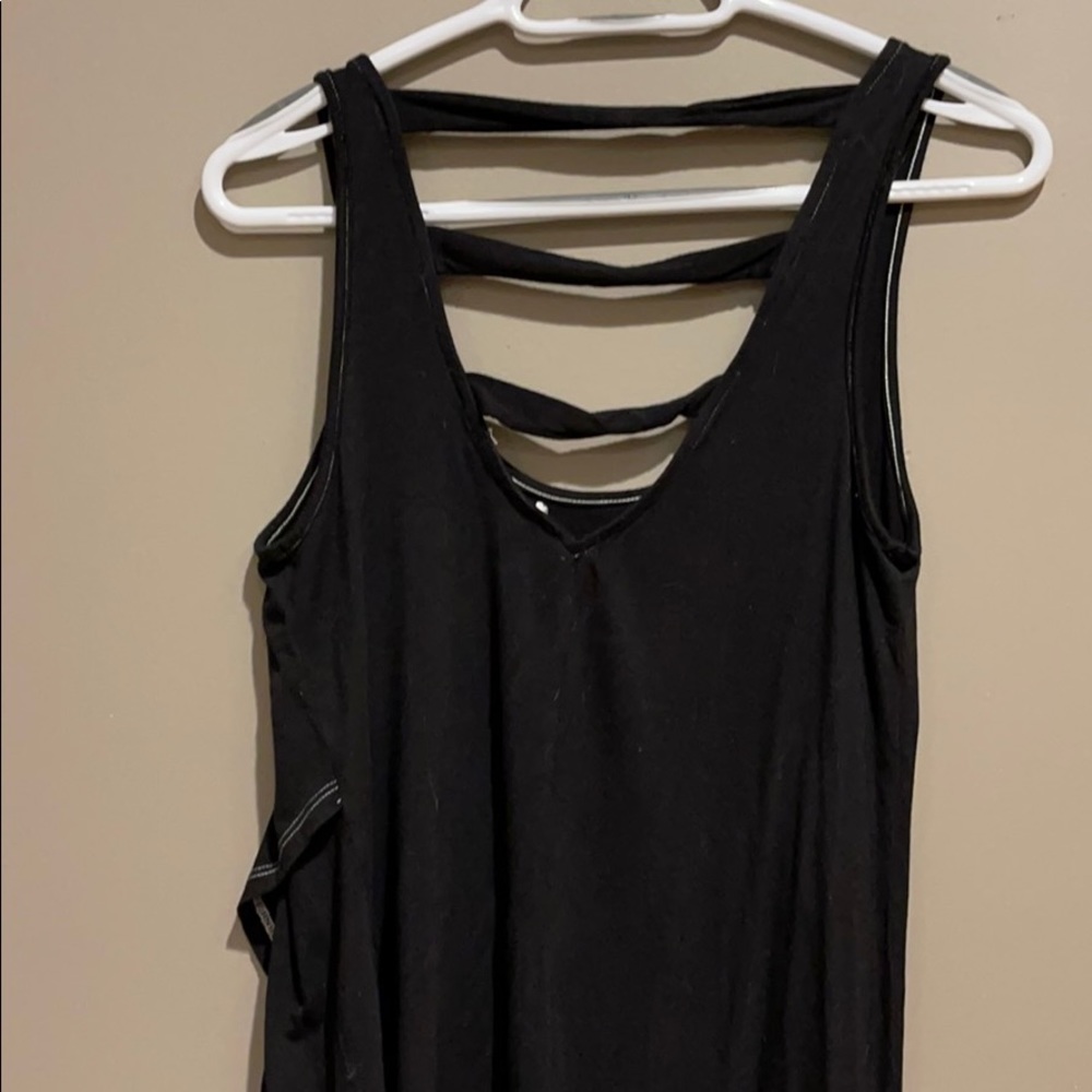 Tank top - Picture 2 of 3